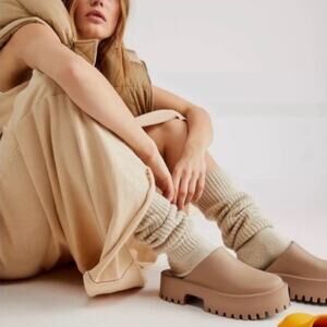 Jeffrey Campbell Clogge Tan Taupe Slip-On Rubber Chunky Mule Shoes, Size 11